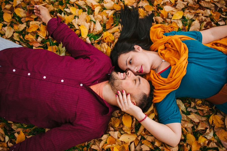 autumn engagement session cleveland