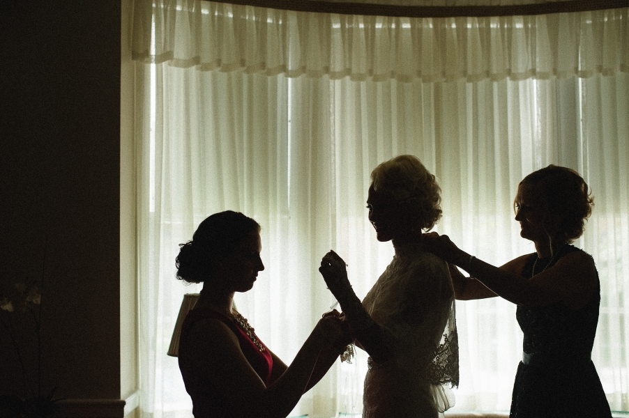 silhouette of bride in cleveland