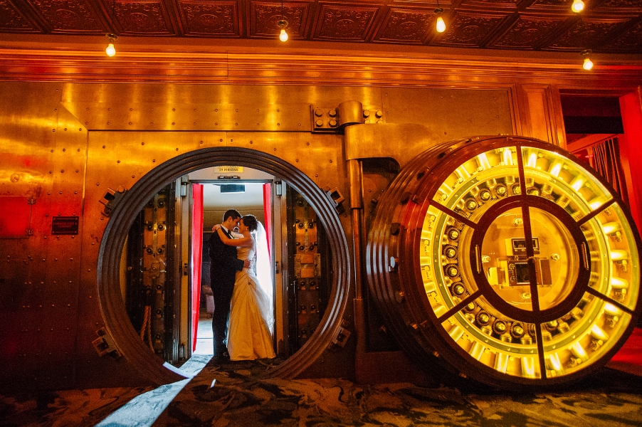 Metropolitan at the 9 wedding