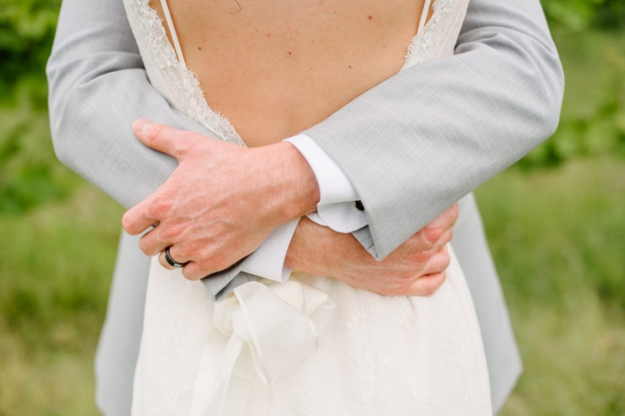 vermillion valley vineyard wedding